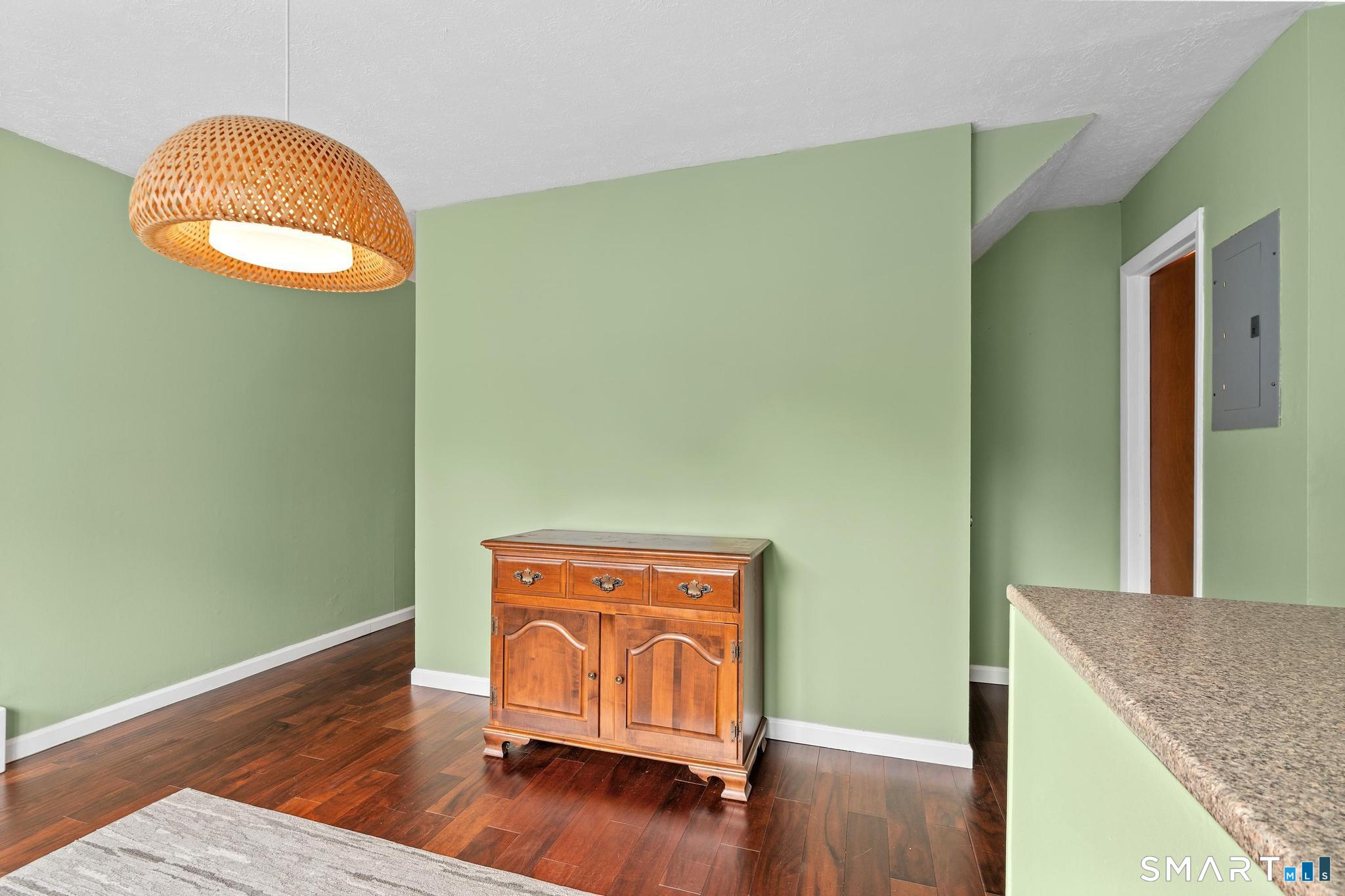 120 Wooster Street New Haven CT 06511