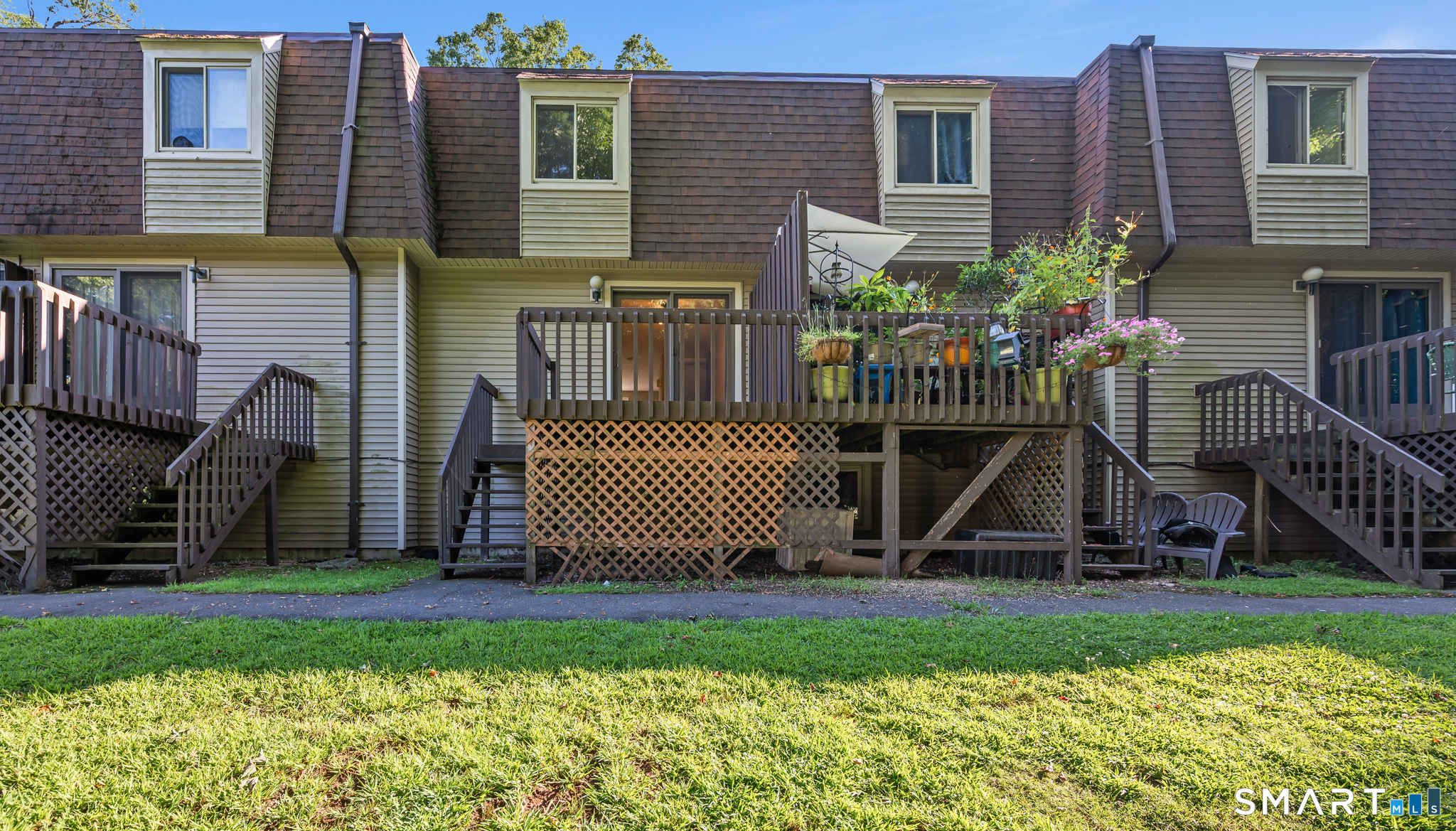 1581 Meriden Waterbury Turnpike Southington CT 06489