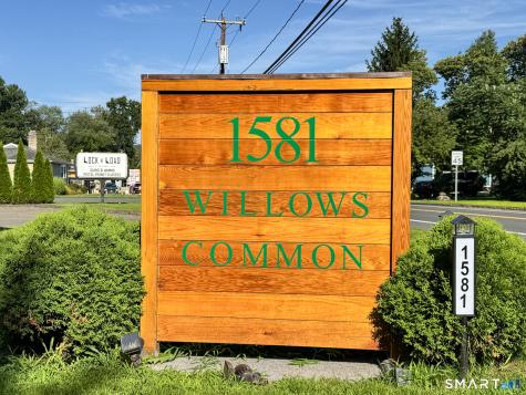 1581 Meriden Waterbury Turnpike Southington CT 06489