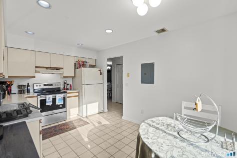 158 Seaside Avenue Stamford CT 06902