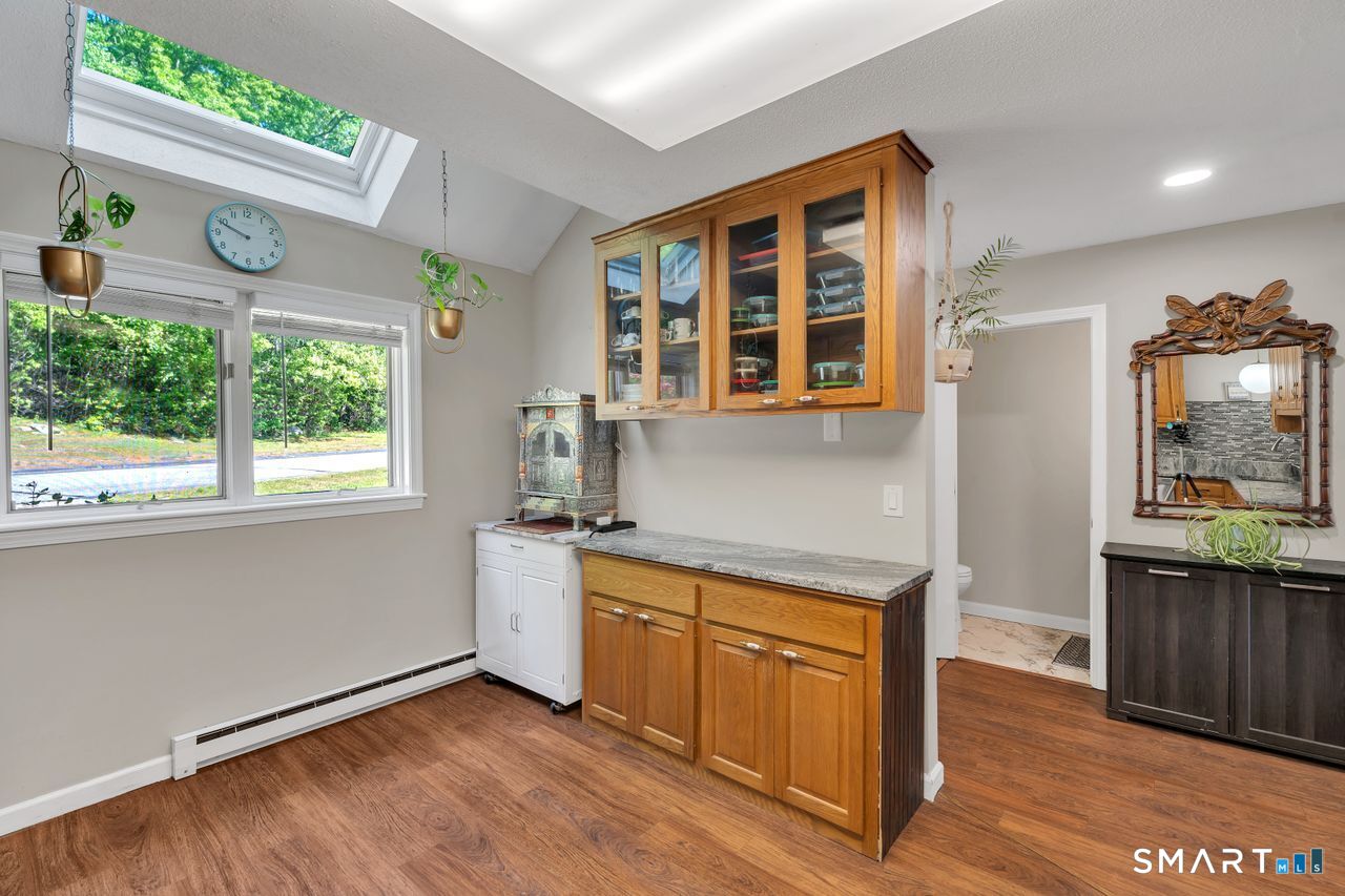 97 West Main Street East Lyme CT 06357
