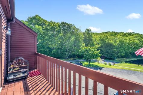 97 West Main Street East Lyme CT 06357