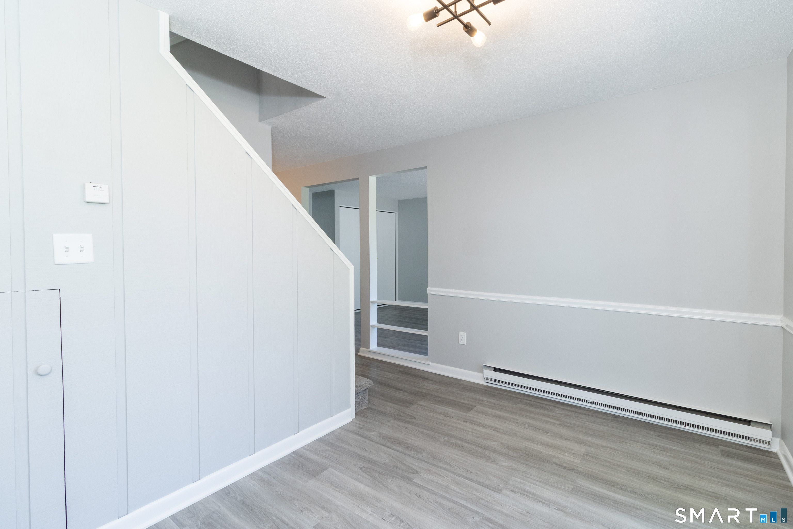 18 Hamre Lane Branford CT 06405
