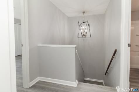 18 Hamre Lane Branford CT 06405