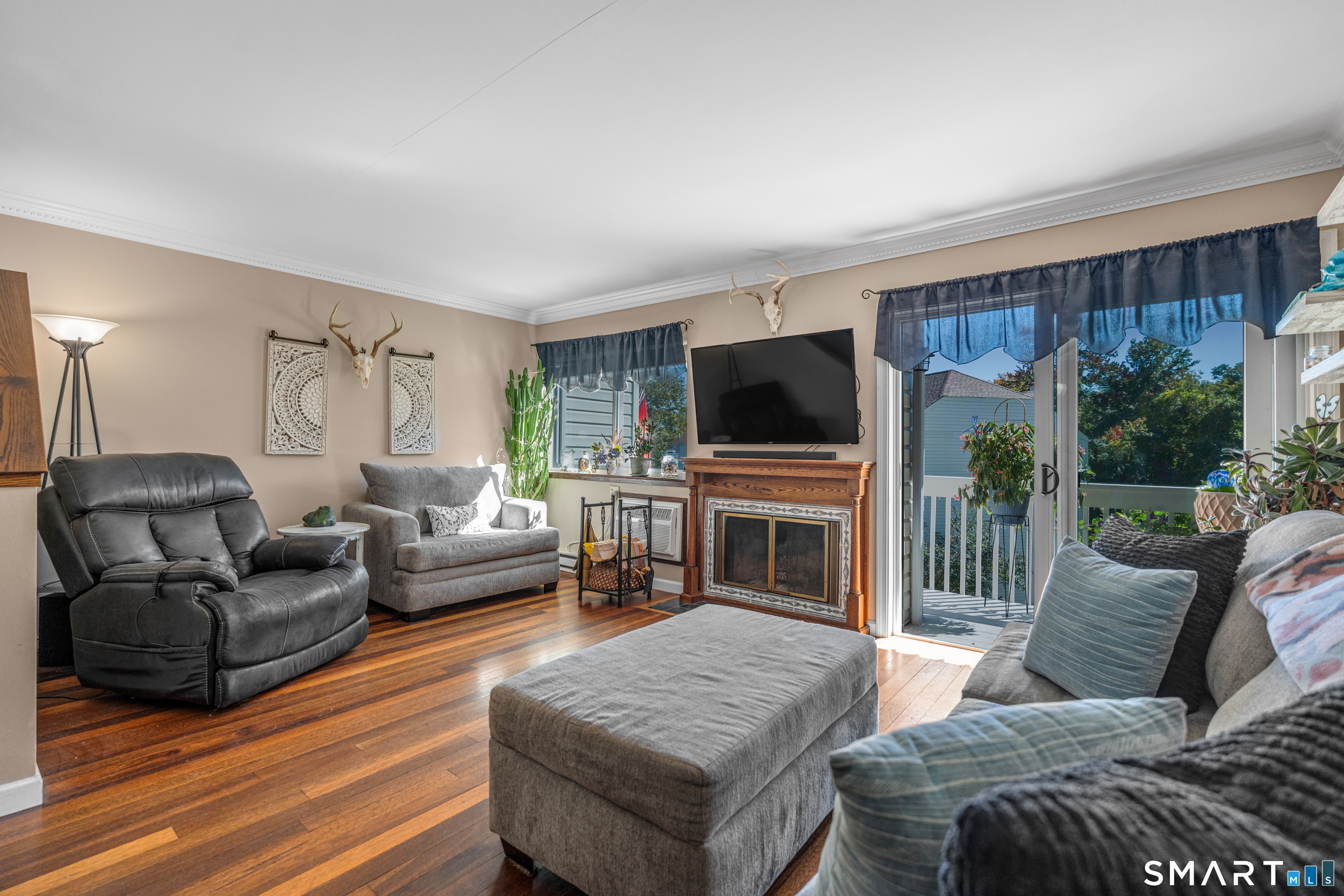 85 North Main Street East Hampton CT 06424
