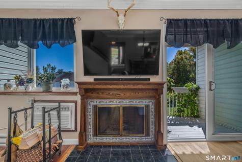 85 North Main Street East Hampton CT 06424