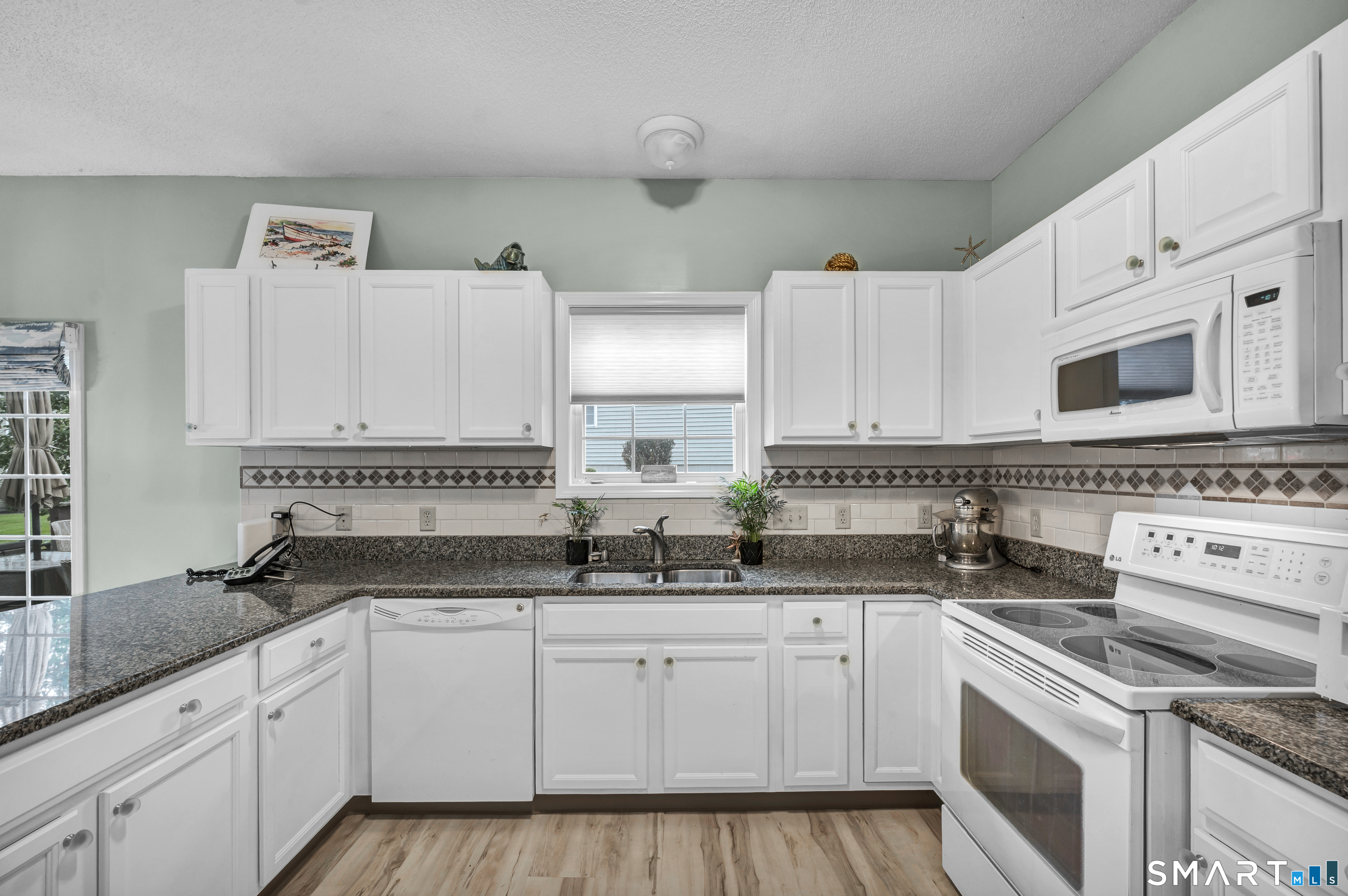 66 Dannys Way Wallingford CT 06492