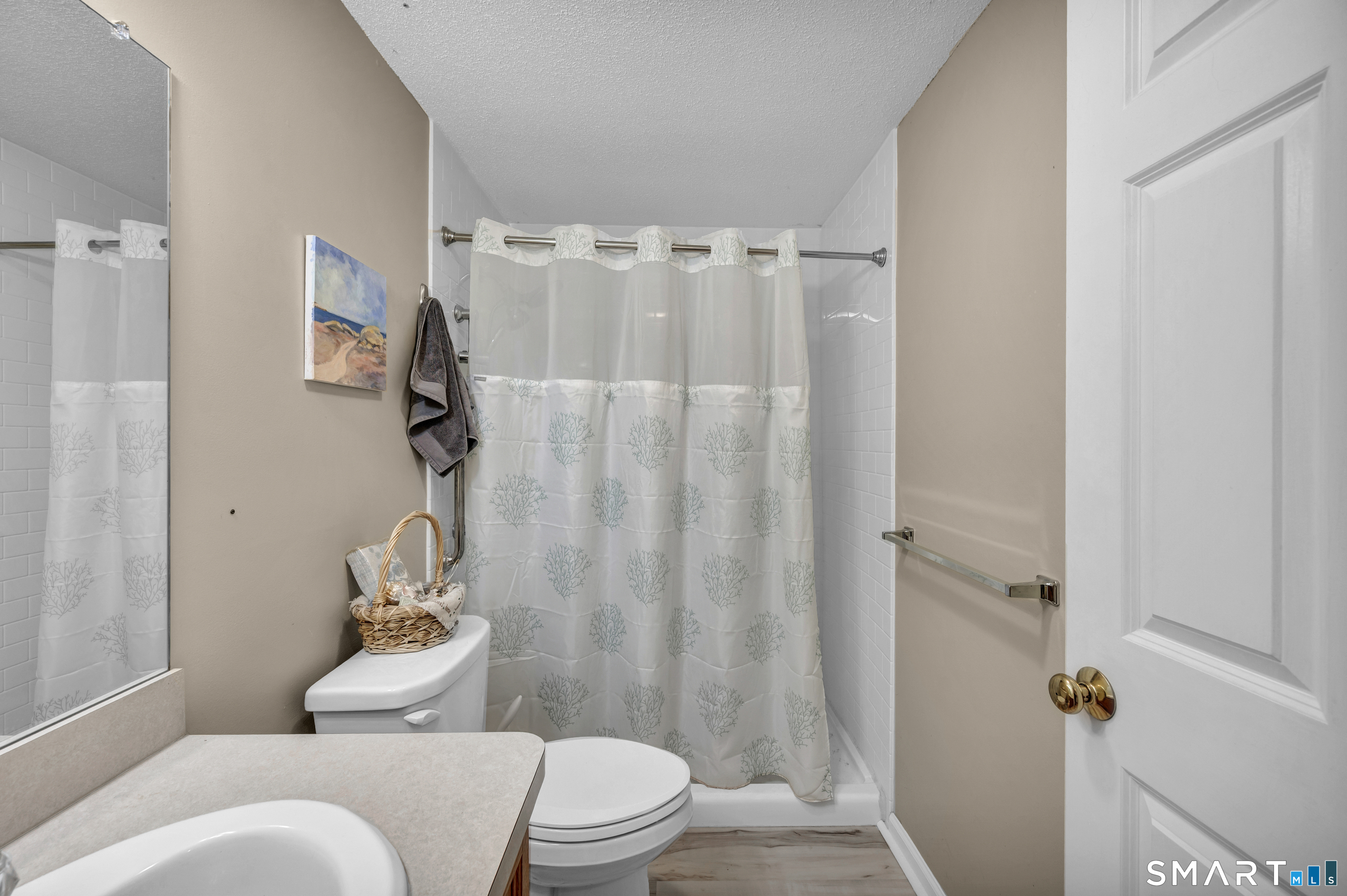 66 Dannys Way Wallingford CT 06492