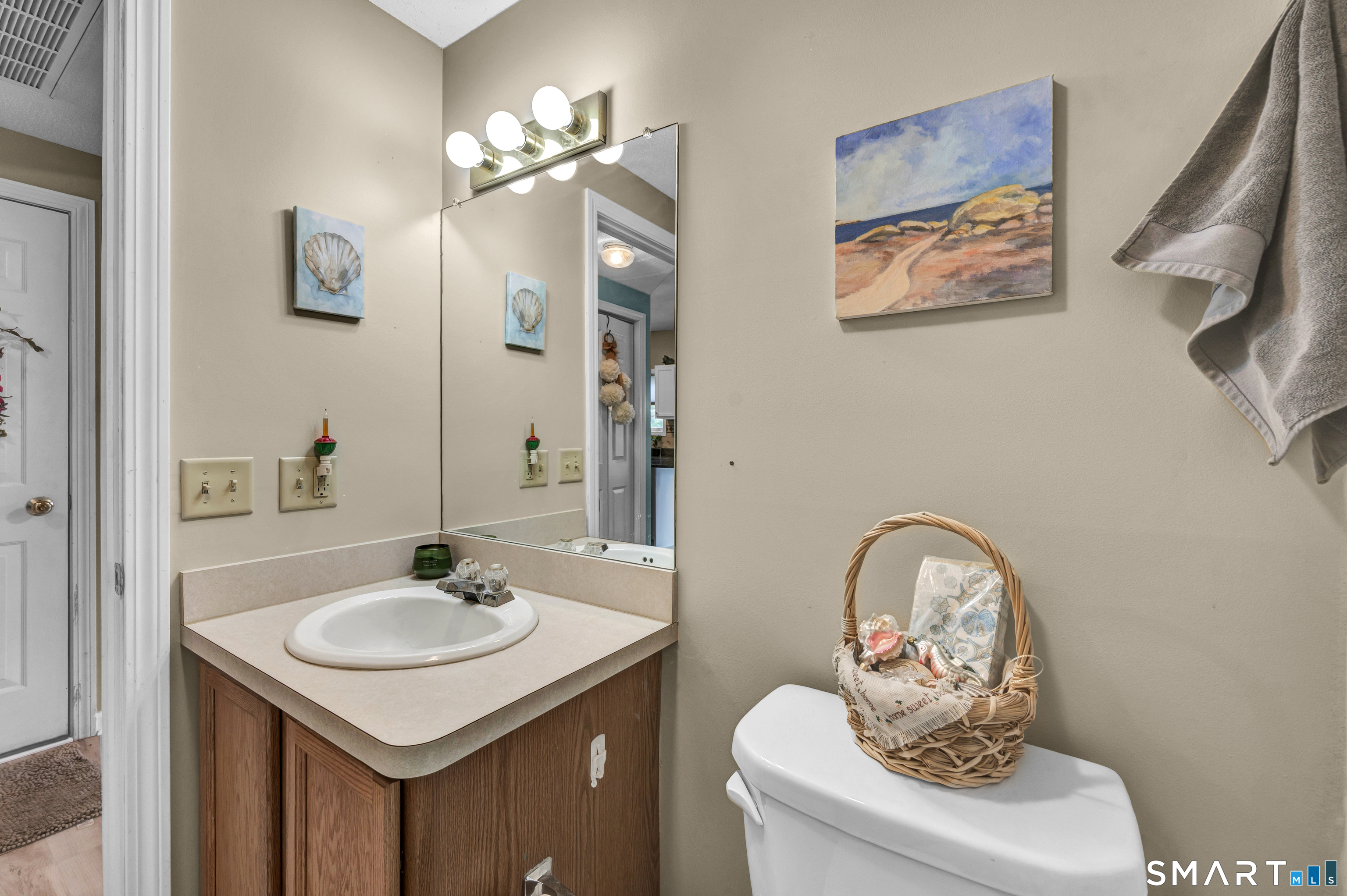 66 Dannys Way Wallingford CT 06492