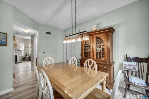 66 Dannys Way Wallingford CT 06492