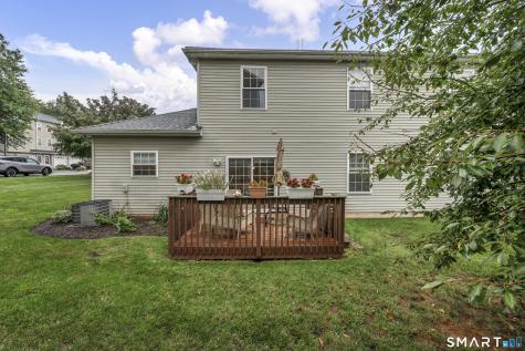 66 Dannys Way Wallingford CT 06492