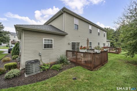 66 Dannys Way Wallingford CT 06492