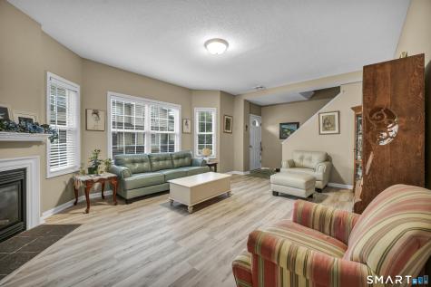 66 Dannys Way Wallingford CT 06492