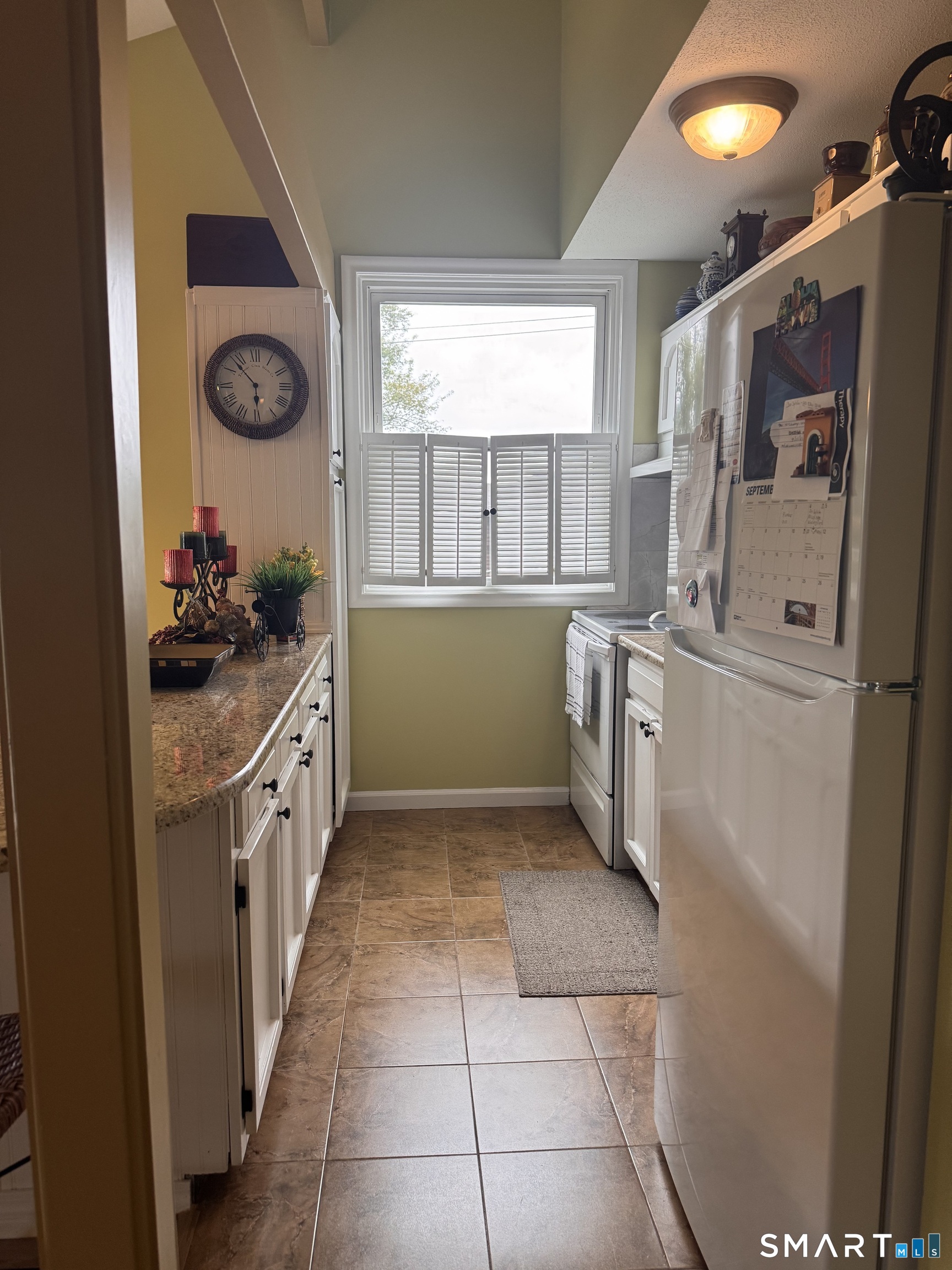8-B Country Squire Drive Cromwell CT 06416