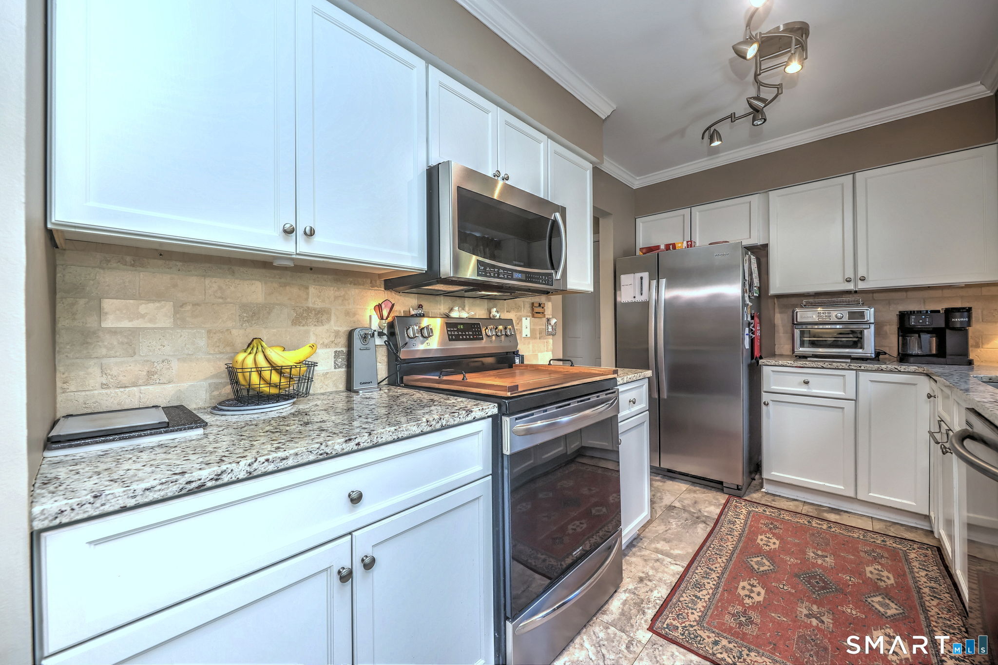 51 Staffordshire Common Drive Wallingford CT 06492