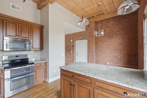 10 Main Street Berlin CT 06037