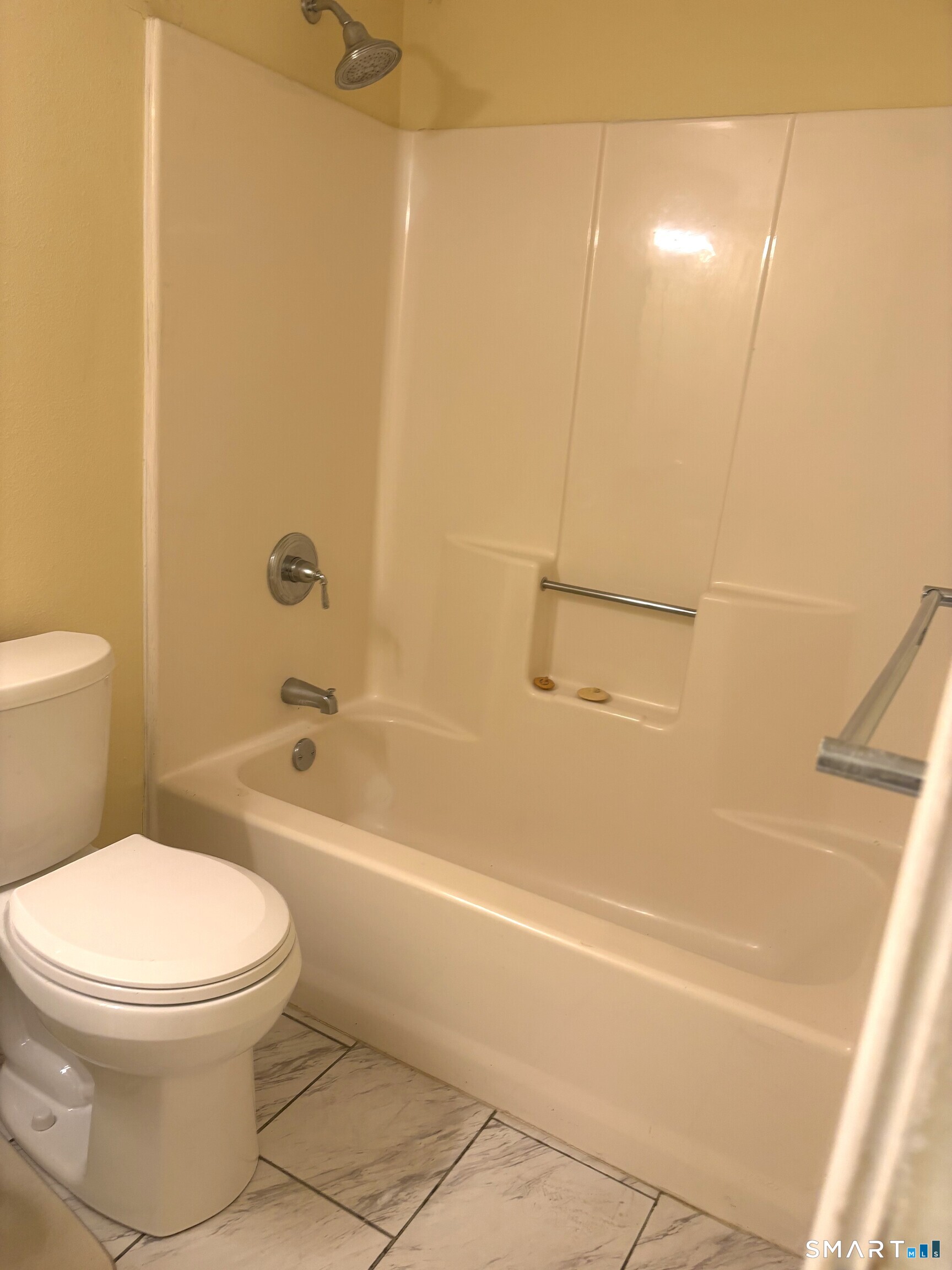 67 Leafwood Lane Groton CT 06340