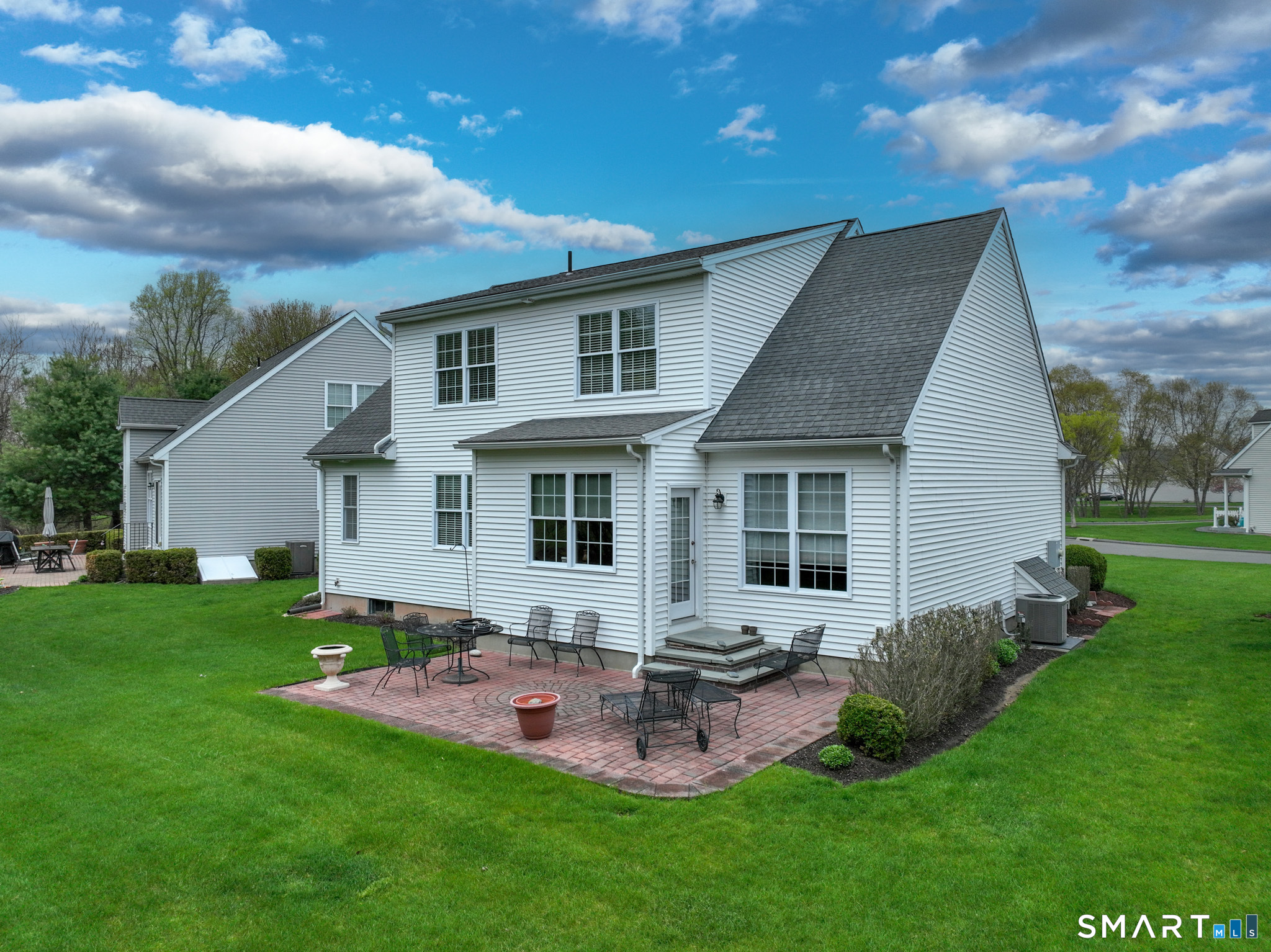 53 Phillips Farm Road East Hartford CT 06118
