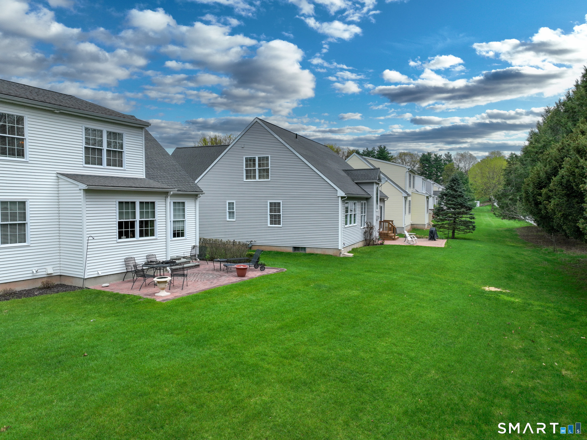 53 Phillips Farm Road East Hartford CT 06118