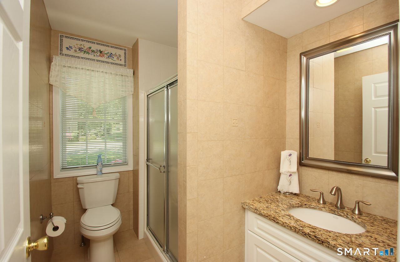 25 Hamden Hills Drive Hamden CT 06518