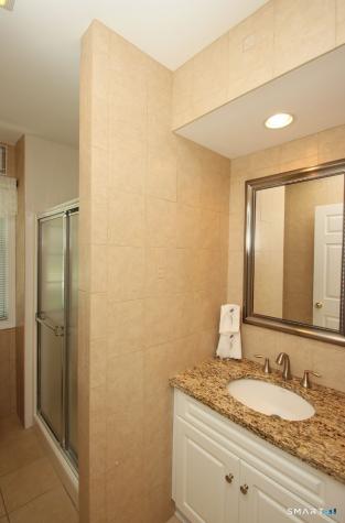 25 Hamden Hills Drive Hamden CT 06518