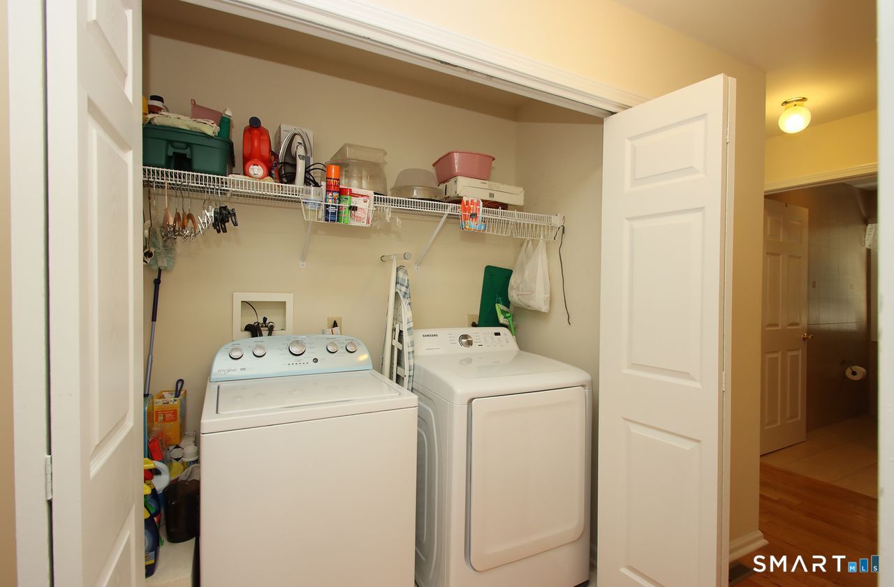 25 Hamden Hills Drive Hamden CT 06518