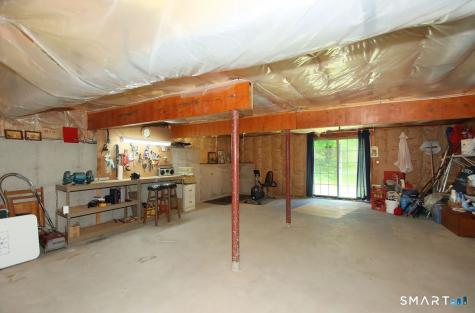 25 Hamden Hills Drive Hamden CT 06518