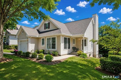25 Hamden Hills Drive Hamden CT 06518