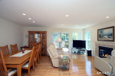 25 Hamden Hills Drive Hamden CT 06518