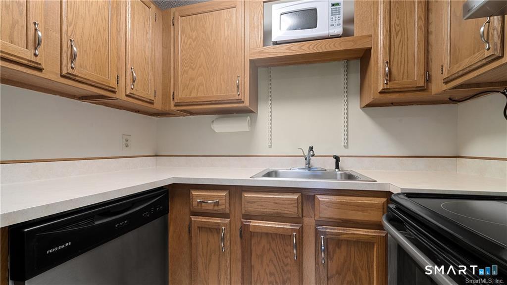 55 Oil Mill Road Danbury CT 06810