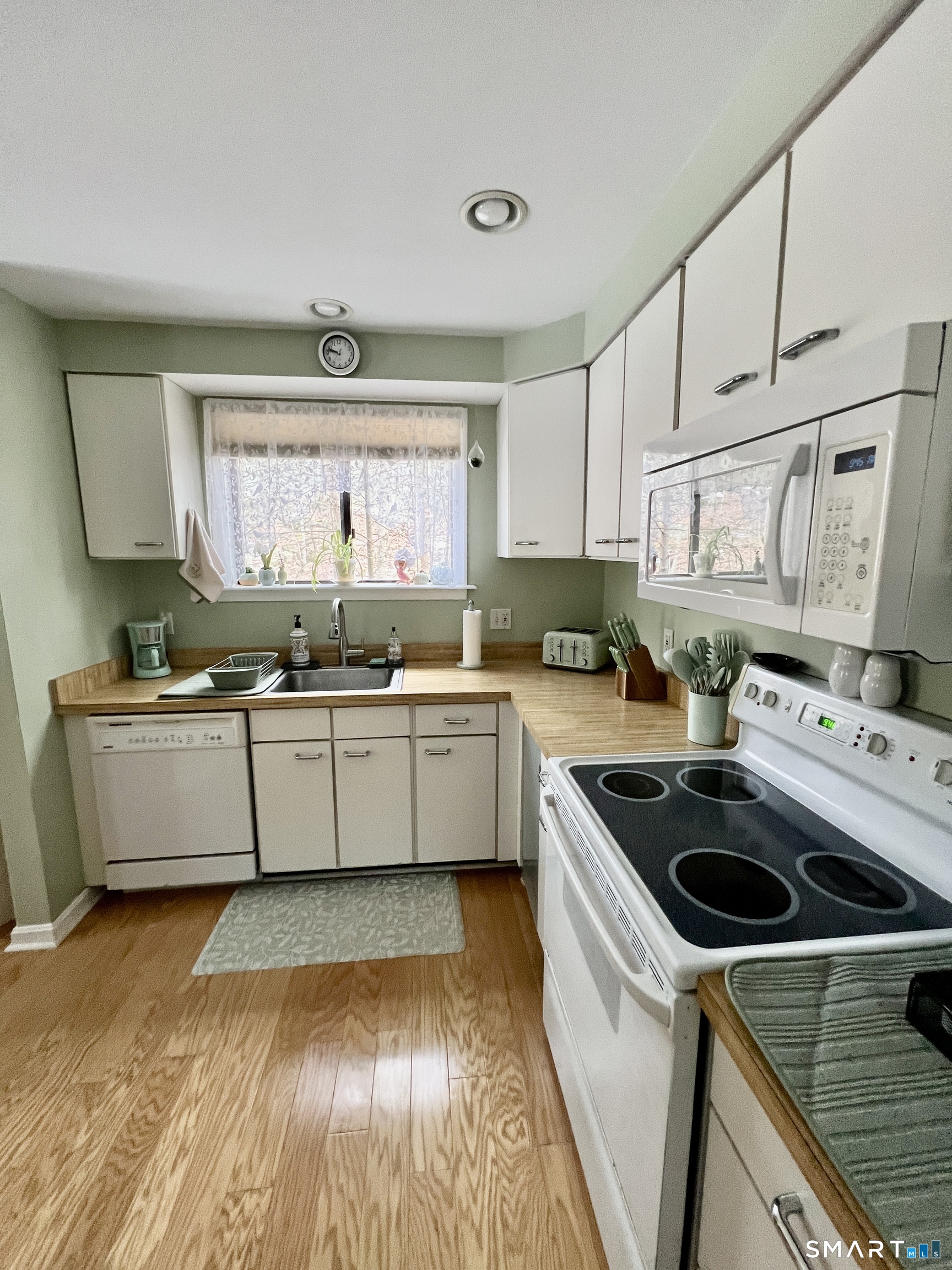 373 Trailsend Drive Torrington CT 06790