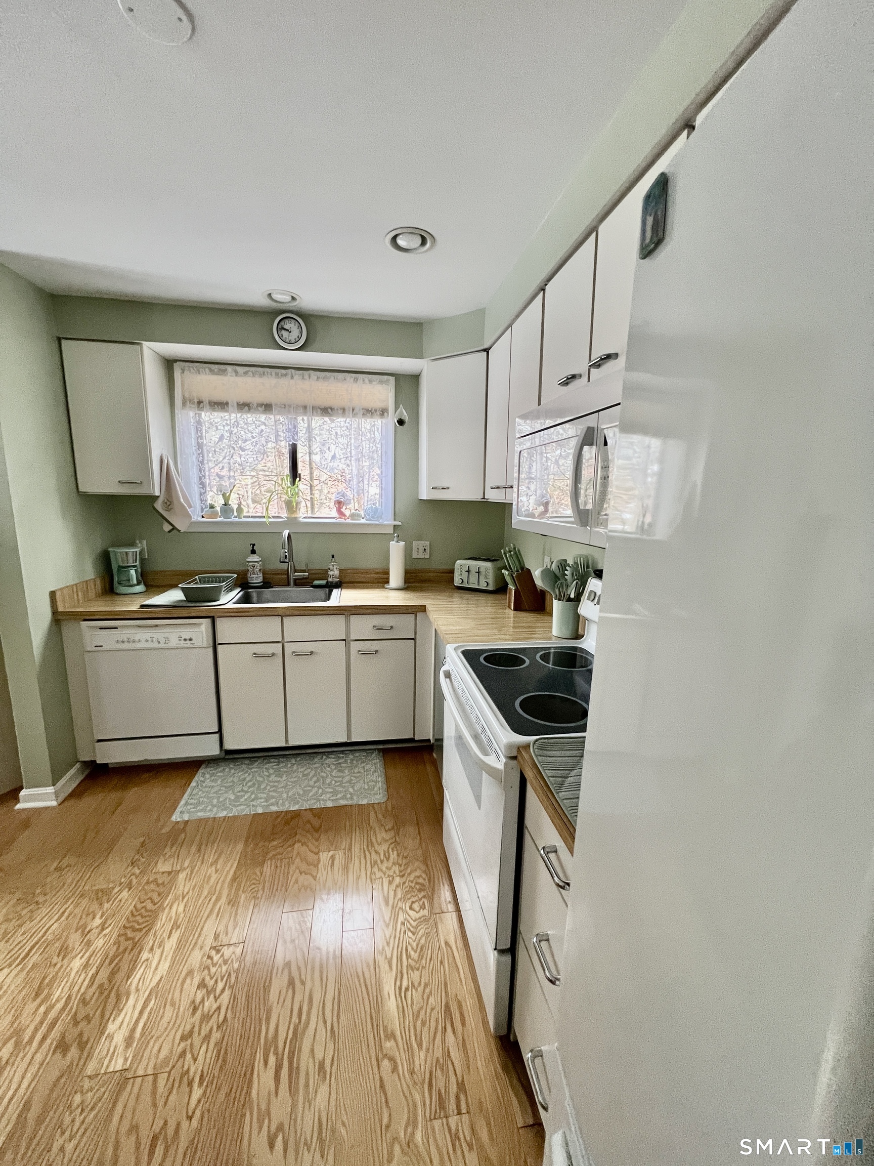 373 Trailsend Drive Torrington CT 06790