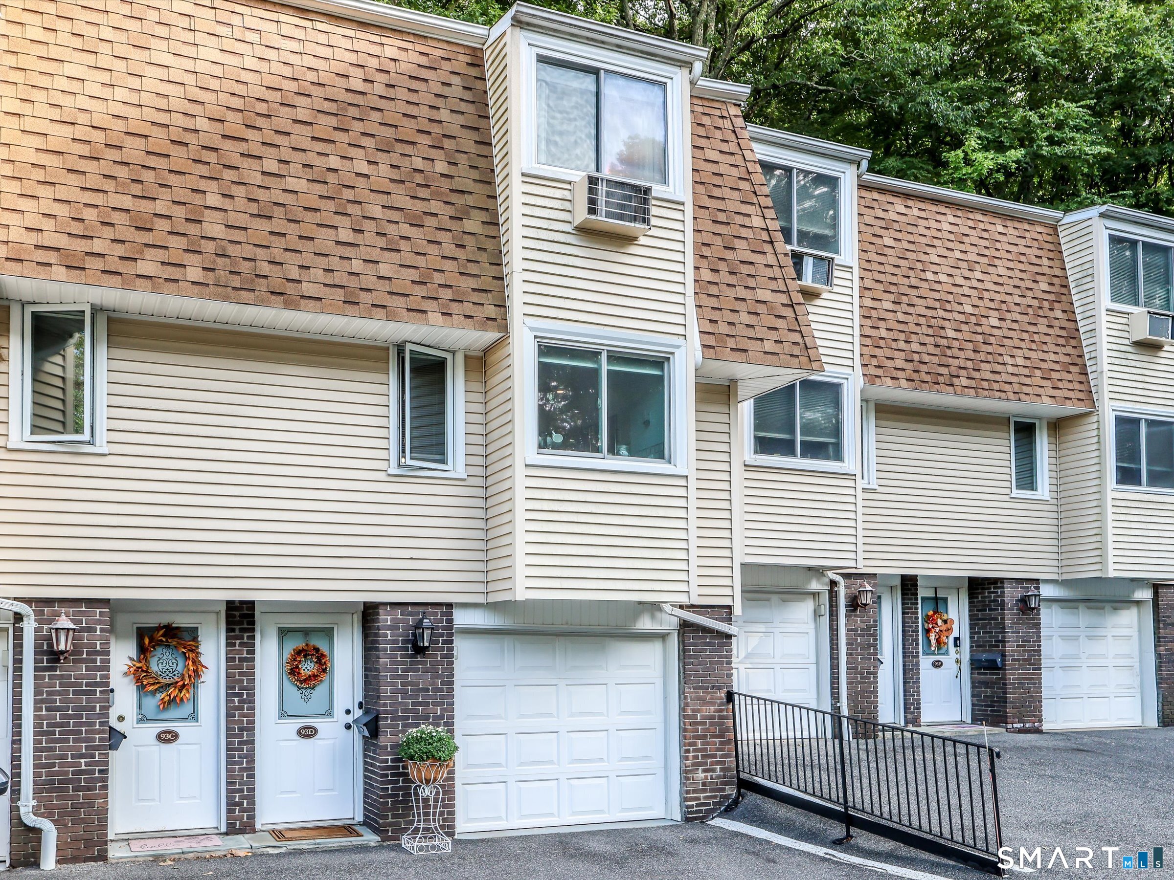 93 Chestnut Street Bethel CT 06801
