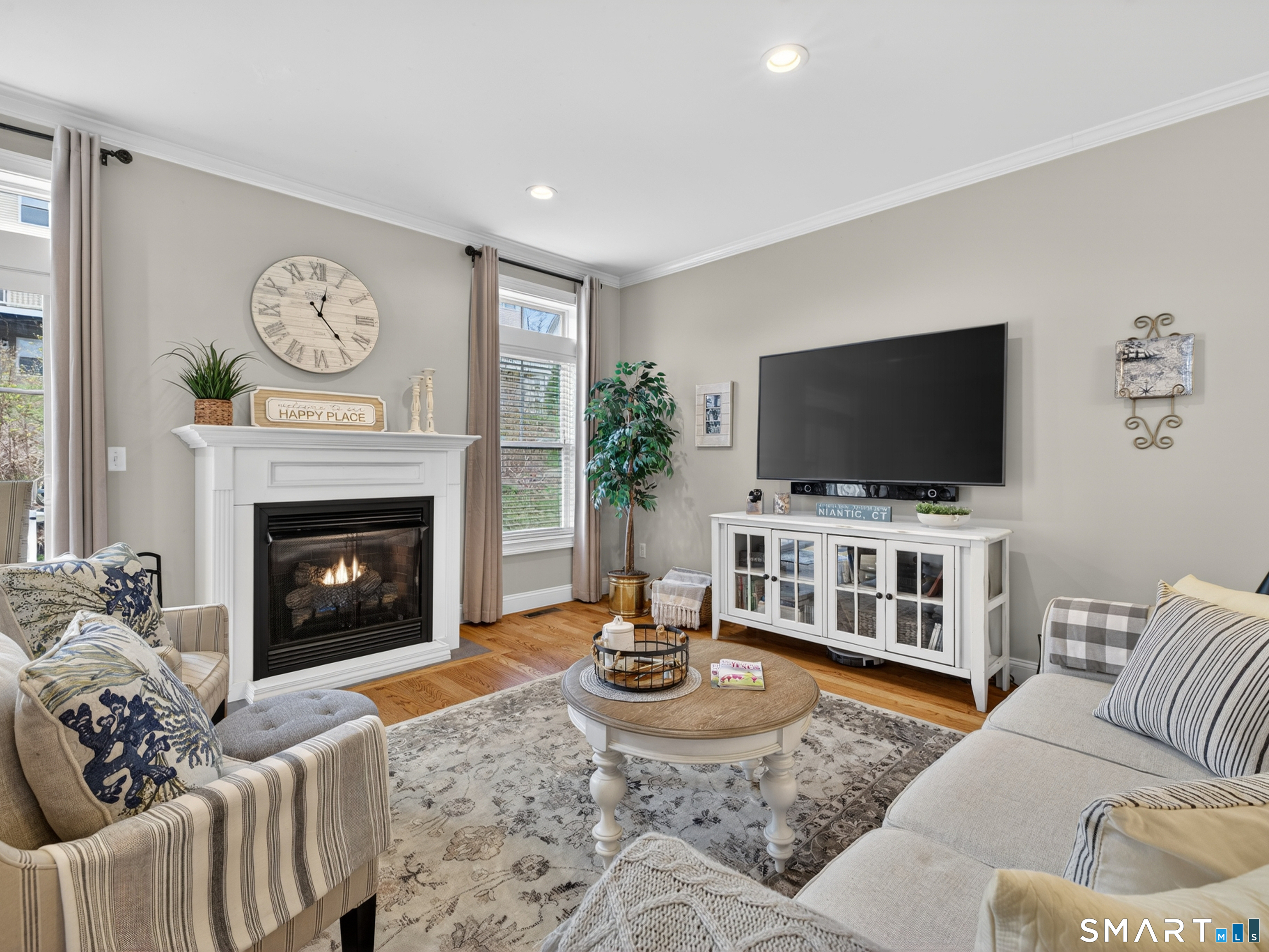 11 Village Crossing East Lyme CT 06357