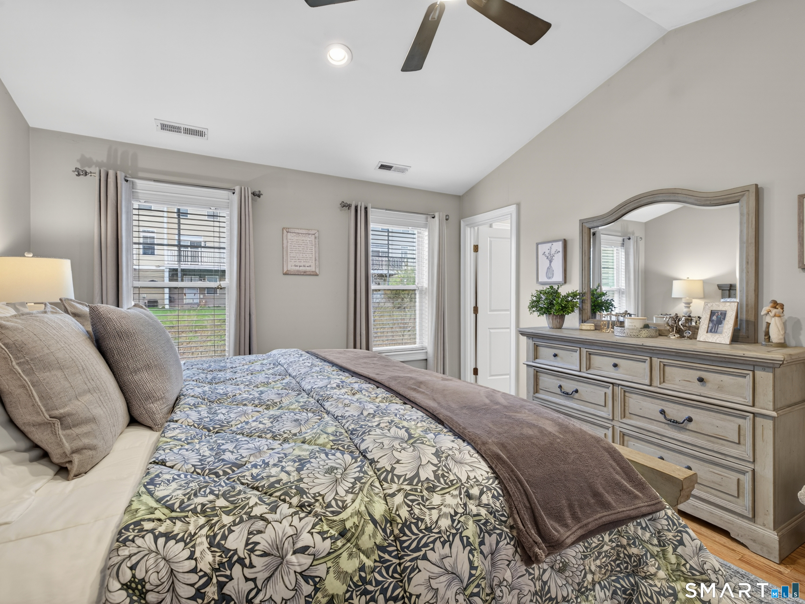 11 Village Crossing East Lyme CT 06357