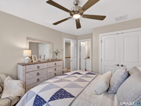 11 Village Crossing East Lyme CT 06357