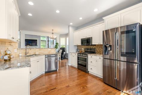 6 Brookside Drive Middlebury CT 06762