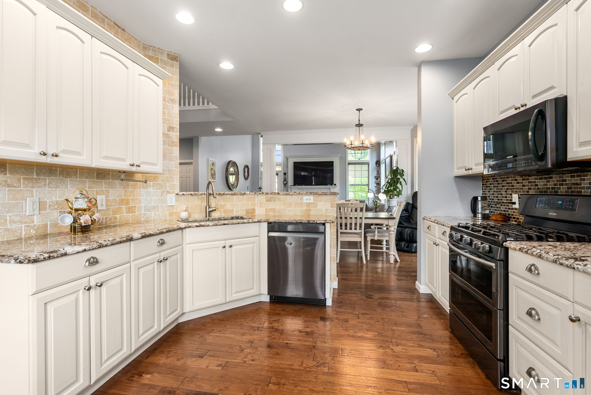 6 Brookside Drive Middlebury CT 06762