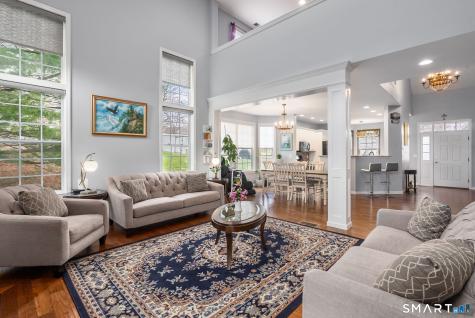 6 Brookside Drive Middlebury CT 06762