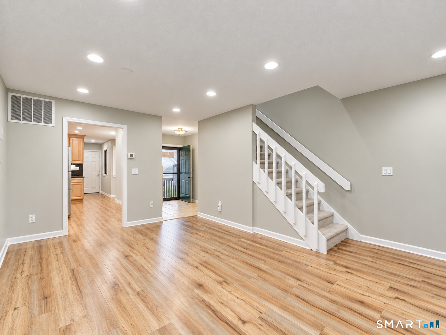 704 Mill Pond Drive South Windsor CT 06074