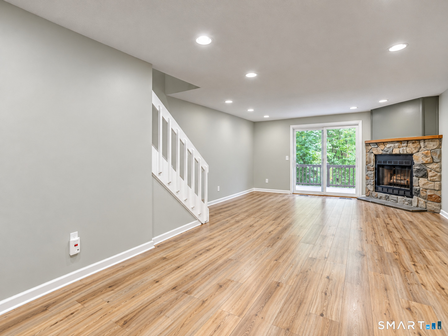 704 Mill Pond Drive South Windsor CT 06074