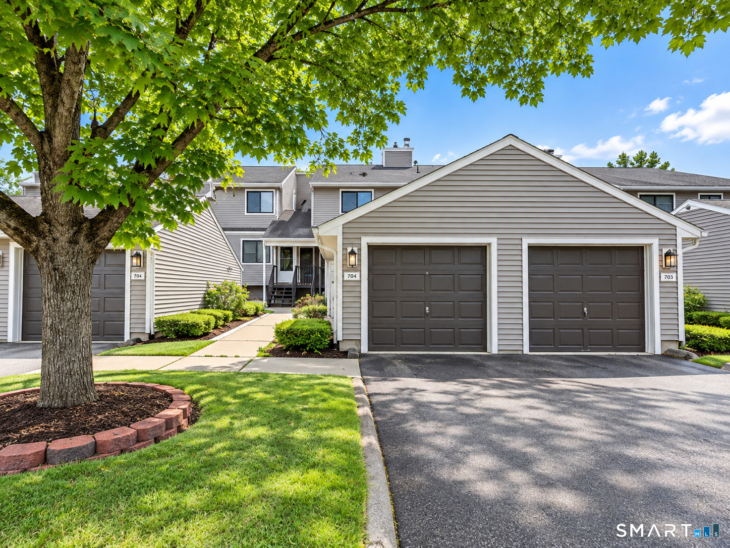 704 Mill Pond Drive South Windsor CT 06074
