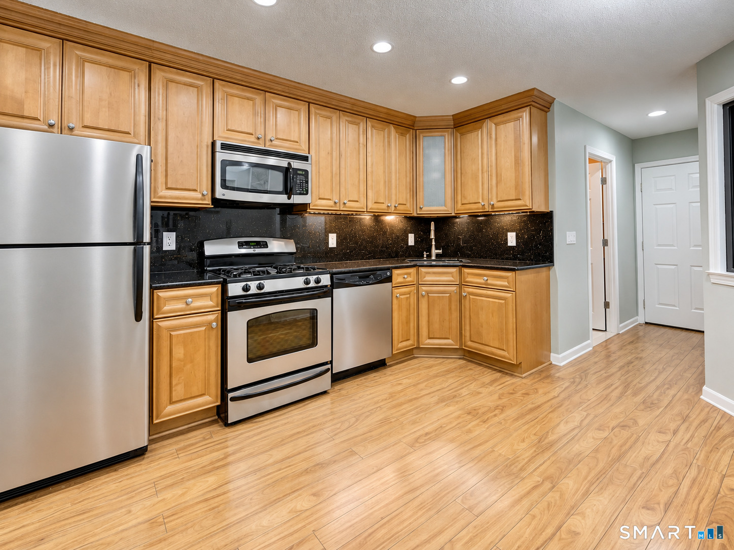 704 Mill Pond Drive South Windsor CT 06074