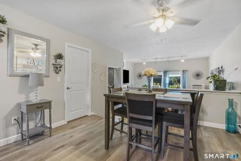 1431 Farmington Avenue Farmington CT 06032