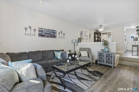 1431 Farmington Avenue Farmington CT 06032