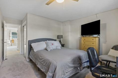 1431 Farmington Avenue Farmington CT 06032