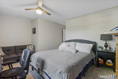 1431 Farmington Avenue Farmington CT 06032