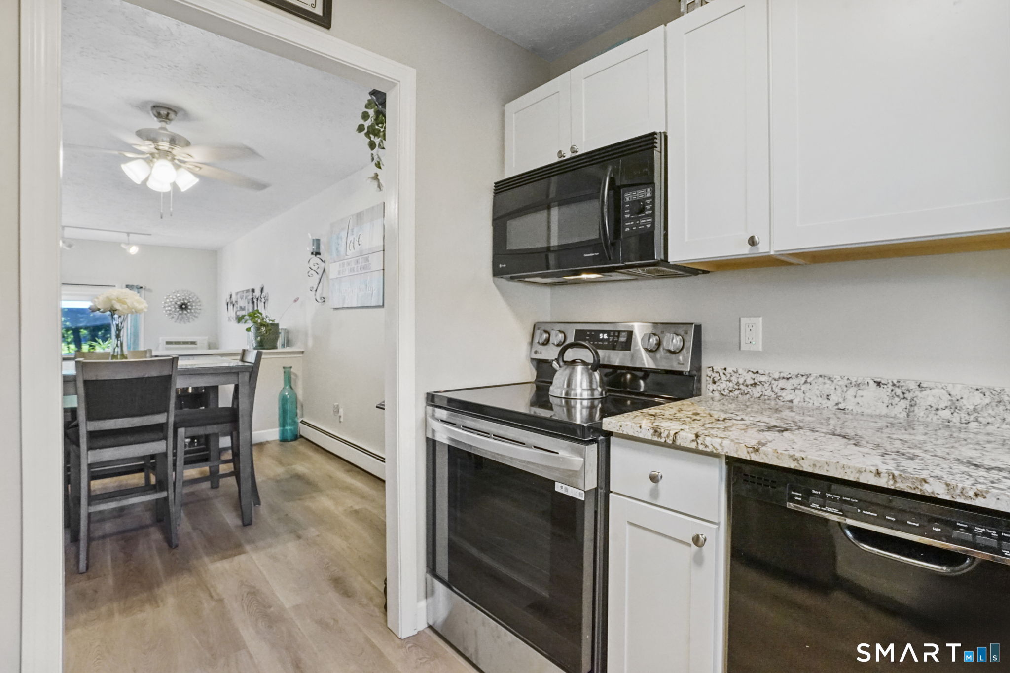 1431 Farmington Avenue Farmington CT 06032