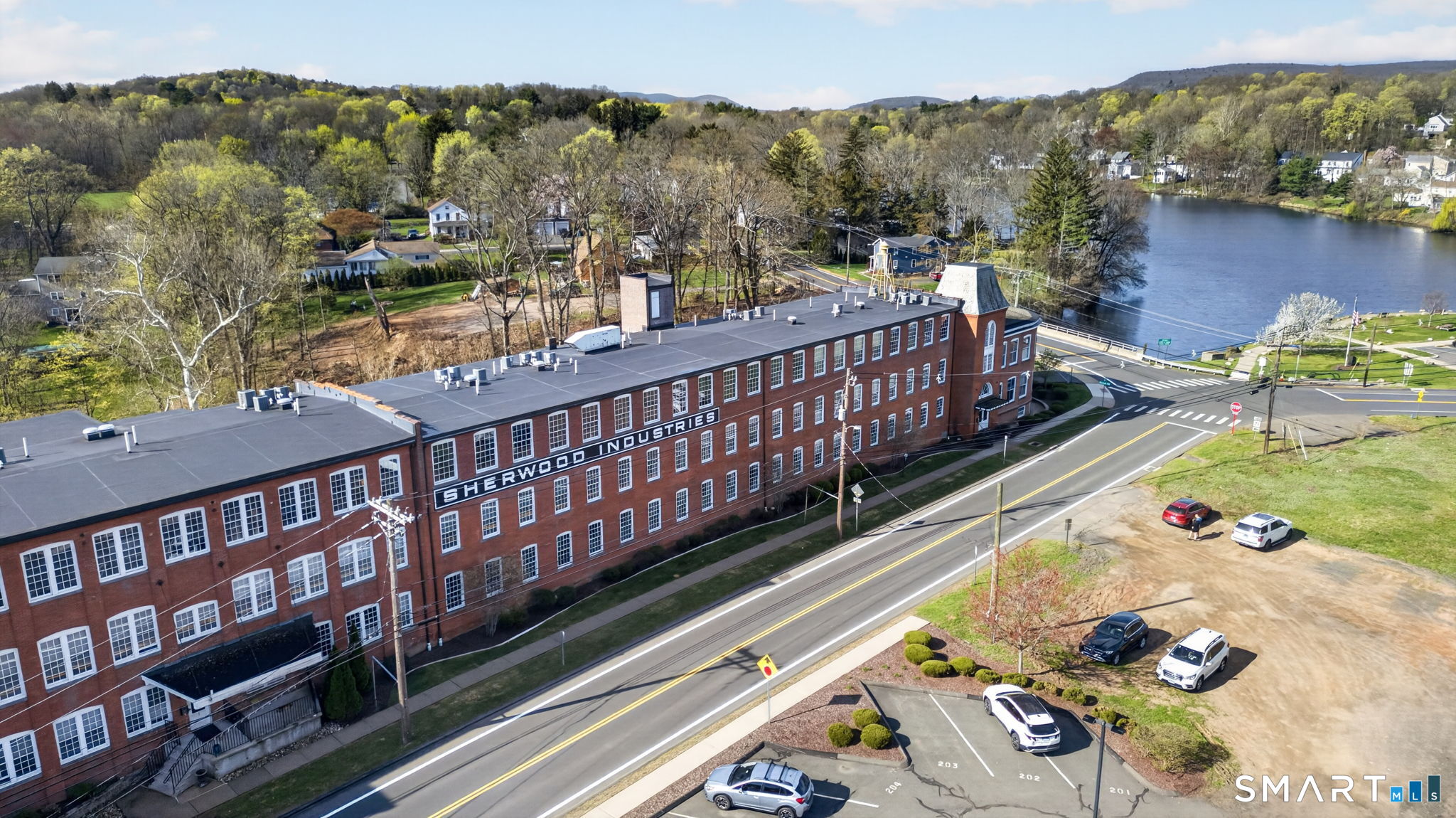 10 Main Street Berlin CT 06037