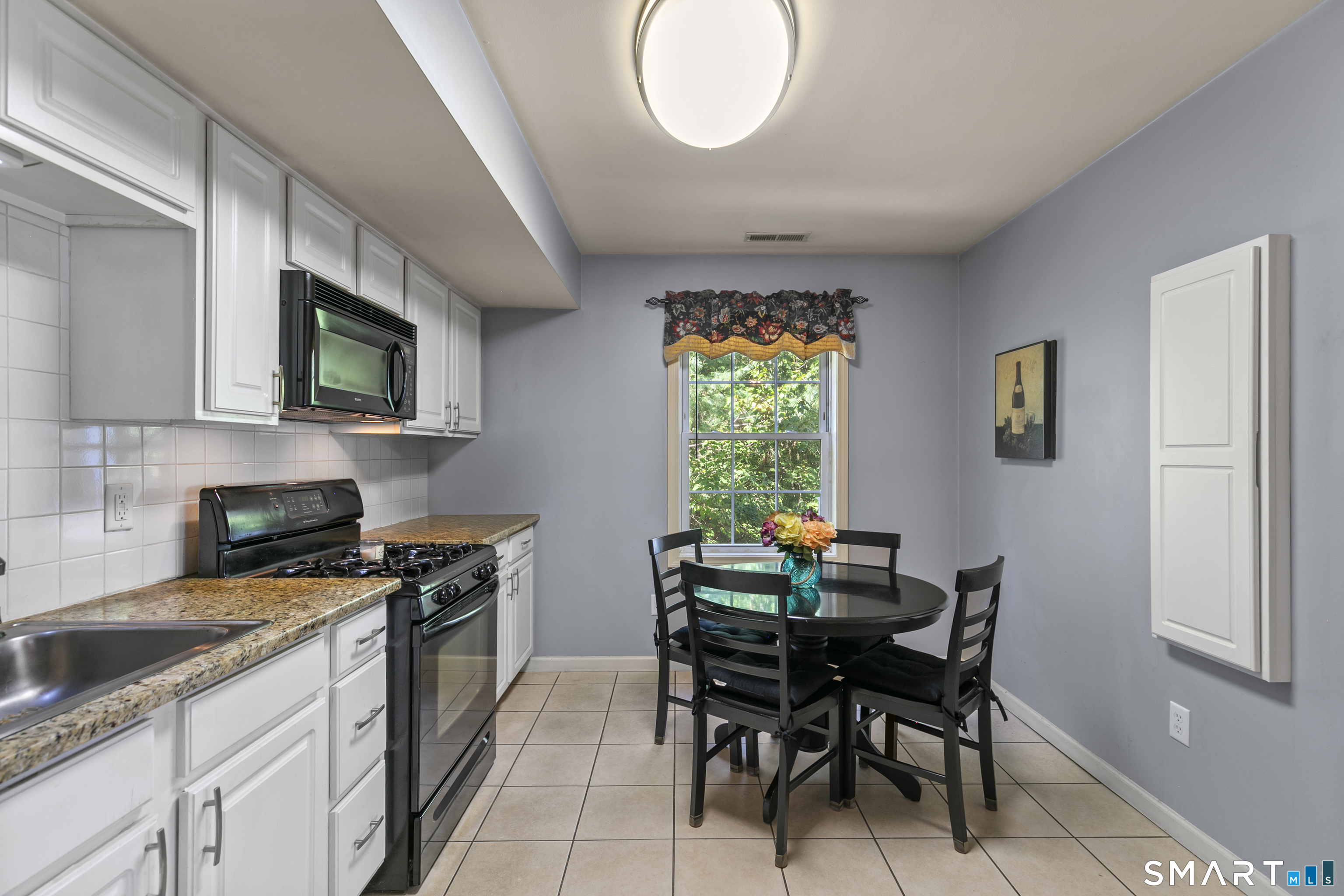 663 West Avenue Milford CT 06461